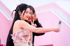 PINK CARPET - 28 AVRIL